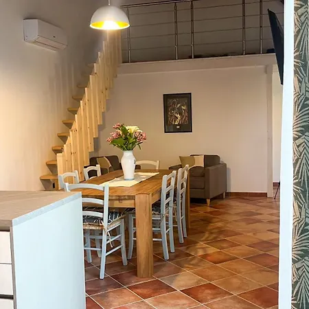 Casa de hóspedes Domo Mea Rooms 3*