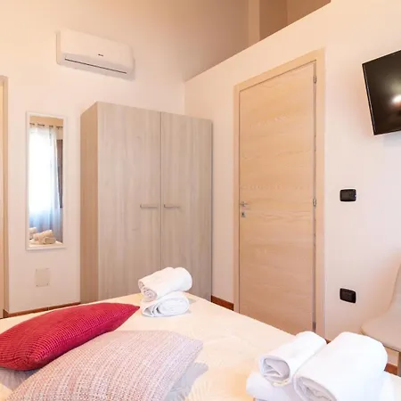 Domo Mea Rooms Guest house