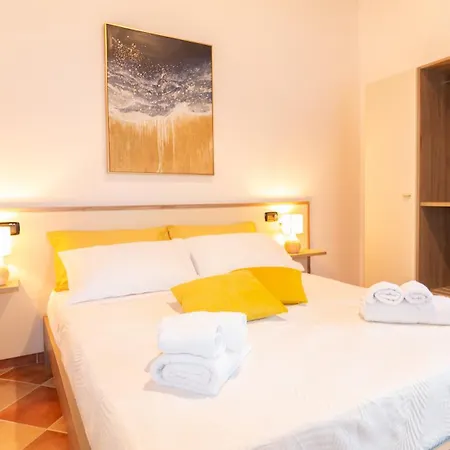 Guest house Domo Mea Rooms Cabras