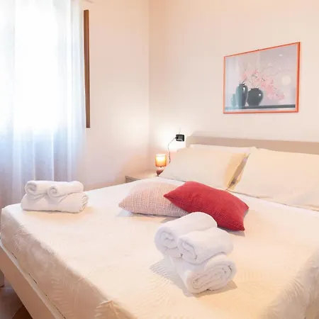 Domo Mea Rooms Pensjonat 3*