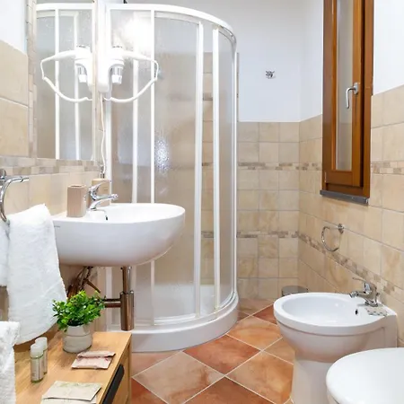 Sardinianworld - Domo Mea Guest house