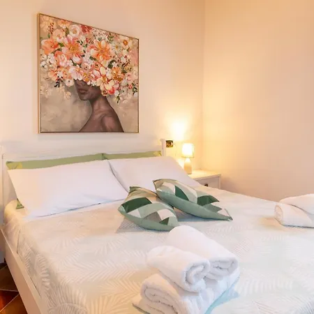 Sardinianworld - Domo Mea Guest house *